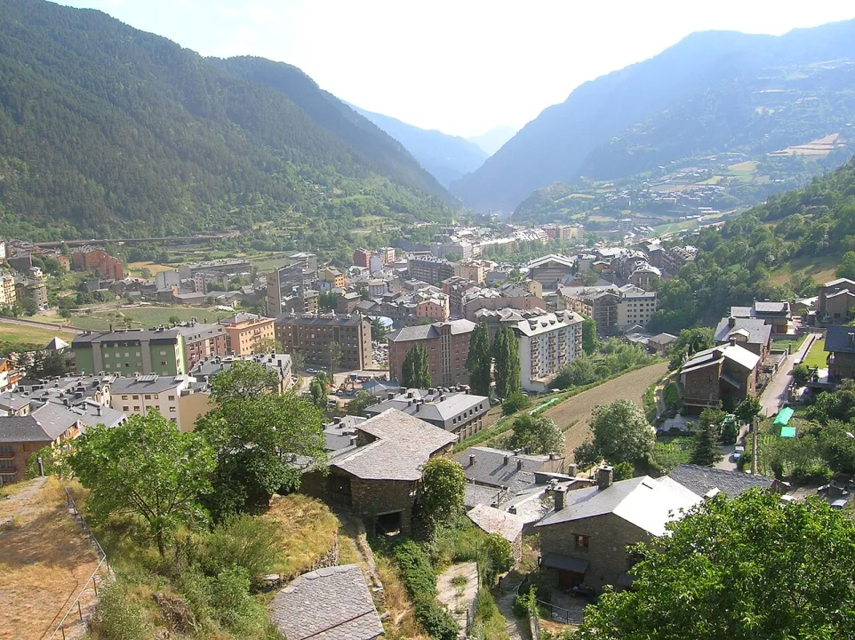 Encamp — Joanjoc / Wikimedia Commons / Public domain