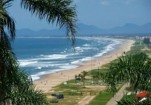 Guaratuba — Clécio João Tkachechen / Wikimedia Commons / Public domain