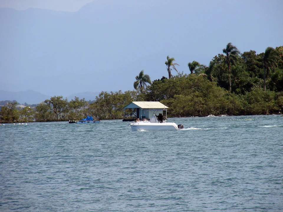 Guaratuba — Charles Evaldo Bolle… / Wikimedia Commons / CC BY 3.0