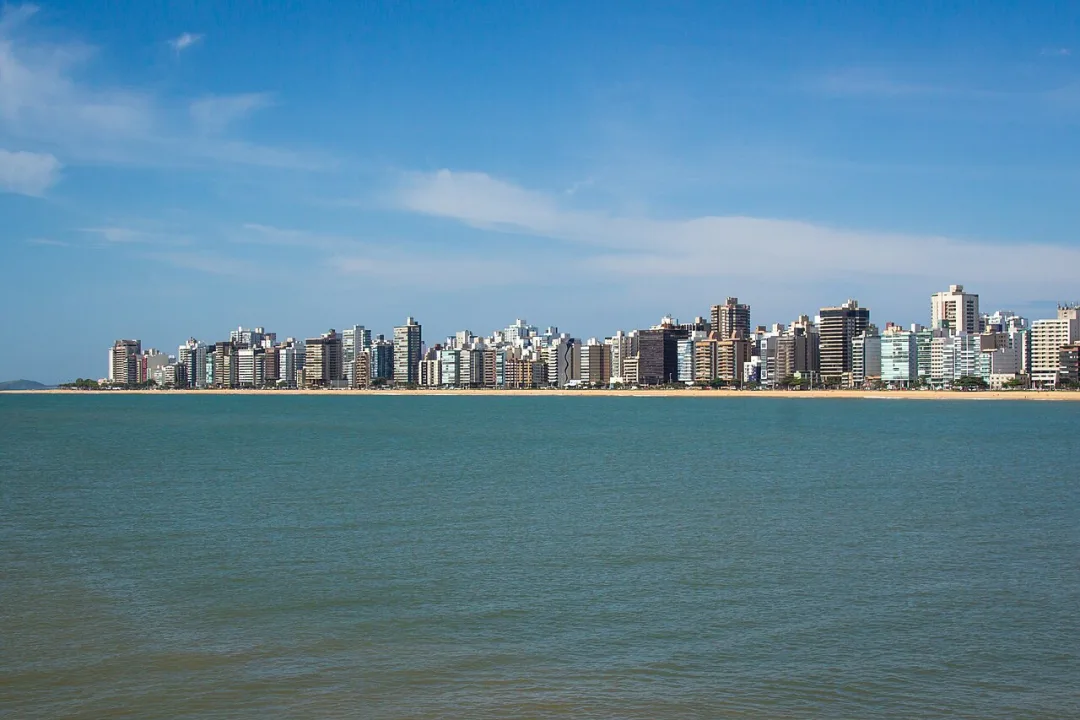 Vitória — Romerito Pontes from São Carlos / Wikimedia Commons / CC BY 2.0