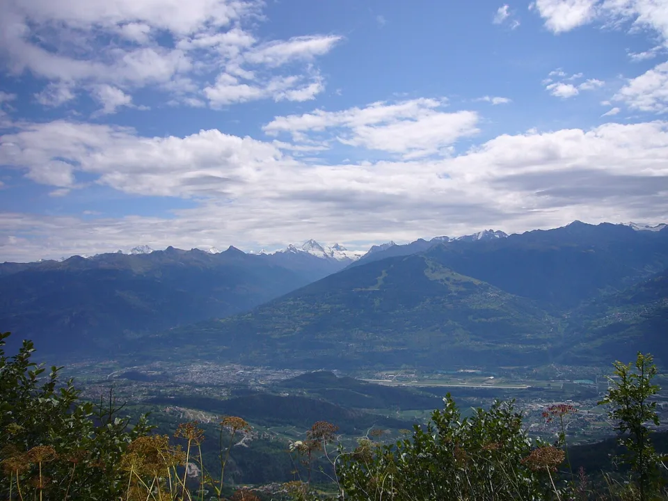 Conthey — cheran / Wikimedia Commons / CC BY-SA 2.0
