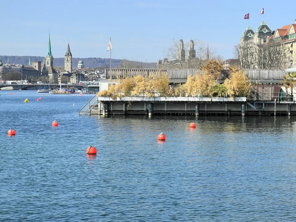 Zürich — Roland zh / Wikimedia Commons / CC BY-SA 3.0