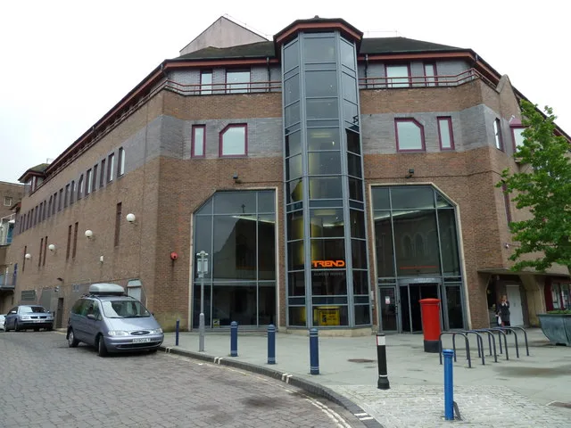 Horsham — Basher Eyre  / Wikimedia Commons / CC BY-SA 2.0