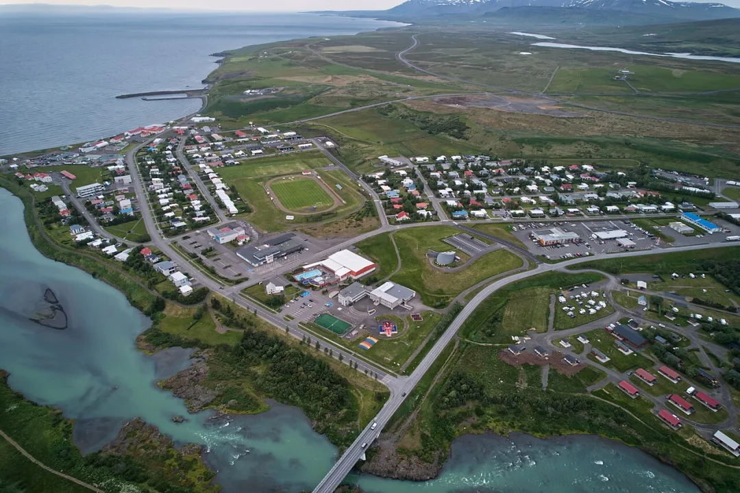 Húnabyggð — Steinninn / Wikimedia Commons / CC BY 4.0