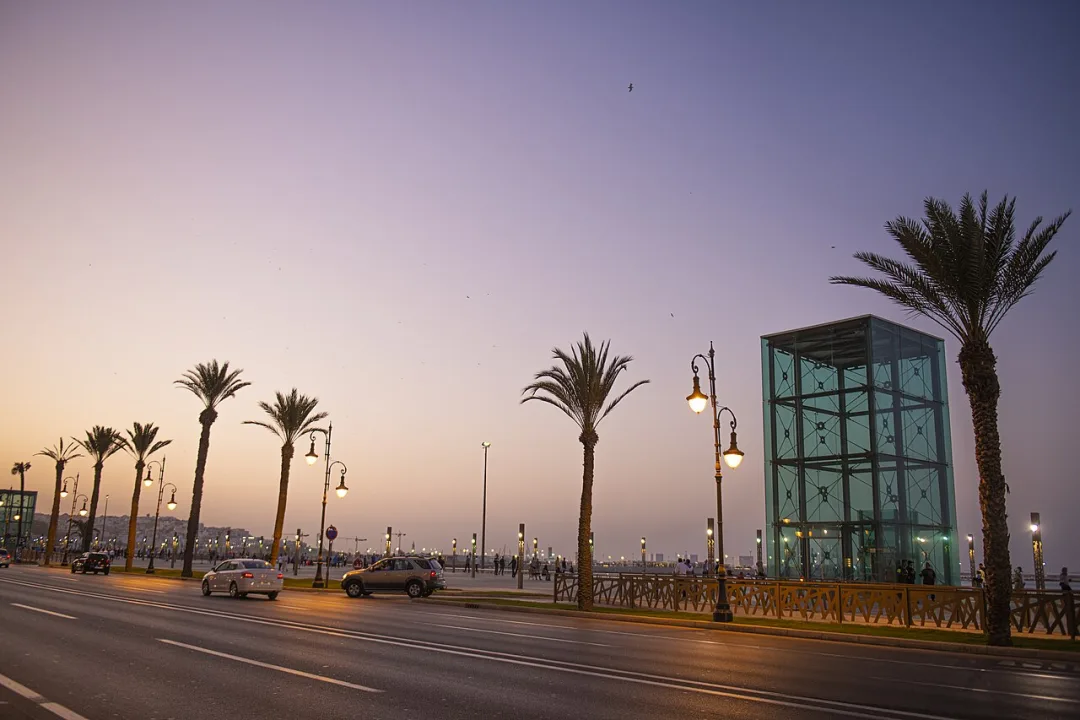 Tanger — LAMALIF Group / Wikimedia Commons / CC BY-SA 4.0