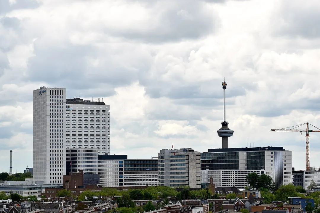 Rotterdam — FaceMePLS from The Hague, The Netherlands / Wikimedia Commons / CC BY 2.0