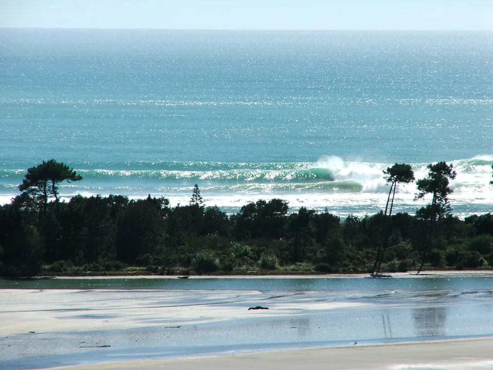 Bay of Plenty — Benjamin J Melville at English Wikipedia / Wikimedia Commons / CC BY-SA 3.0