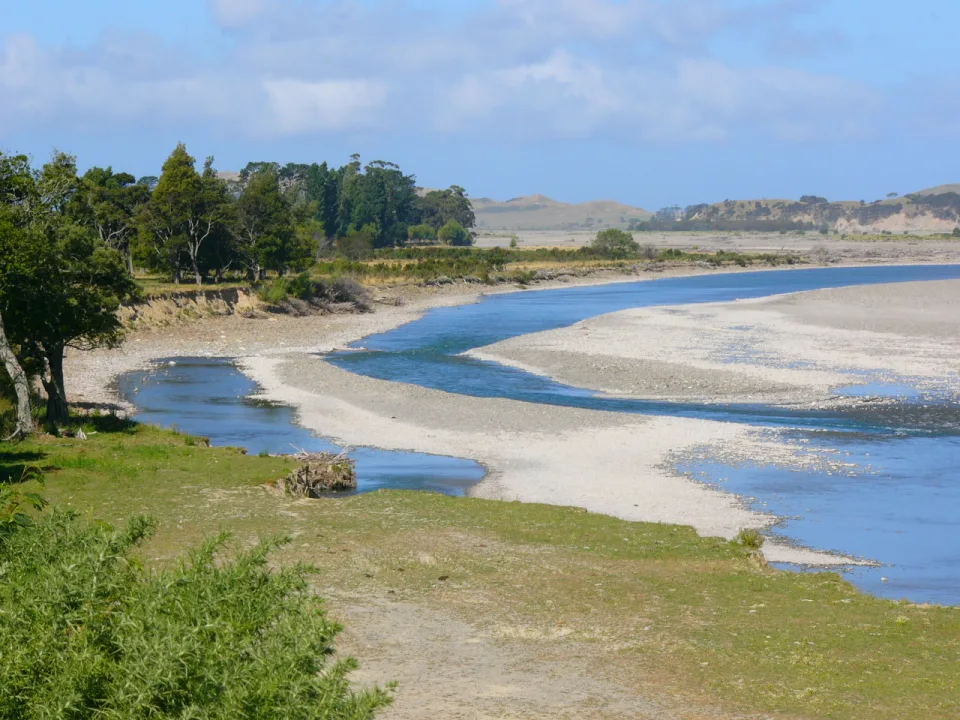 Hawke's Bay — Lesbardd / Wikimedia Commons / CC BY-SA 4.0