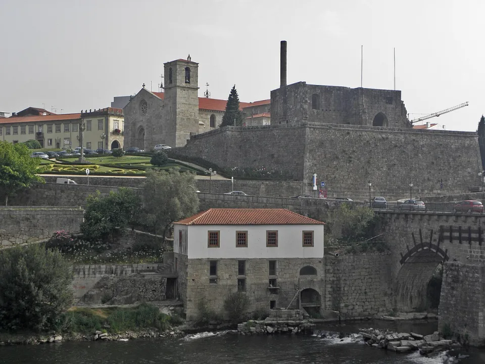 Barcelos — amaianos from Galicia / Wikimedia Commons / CC BY 2.0