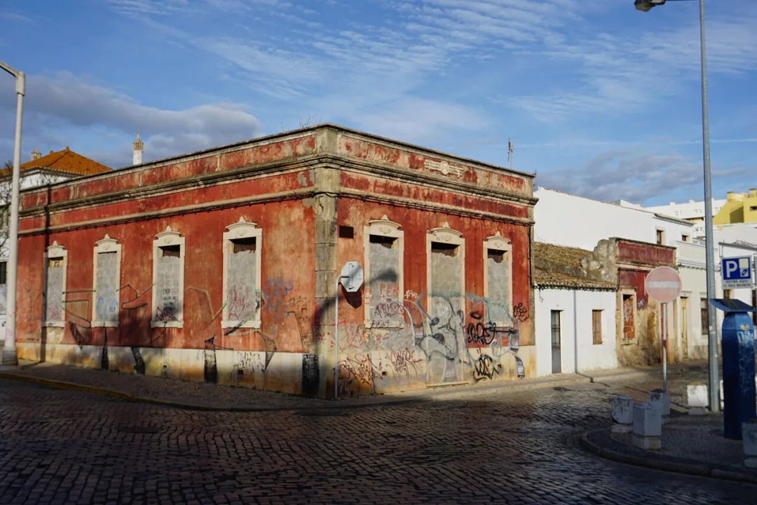 Faro — Matt Kieffer from London, United Kingdom / Wikimedia Commons / CC BY-SA 2.0