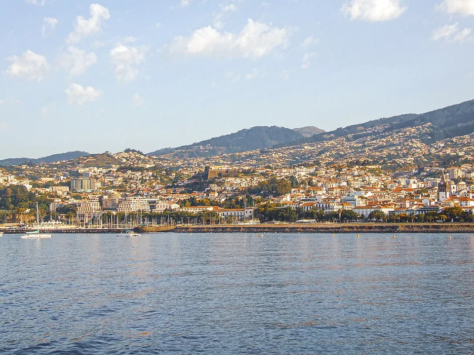 Funchal — Michael Gaylard from Horsham, UK / Wikimedia Commons / CC BY 2.0