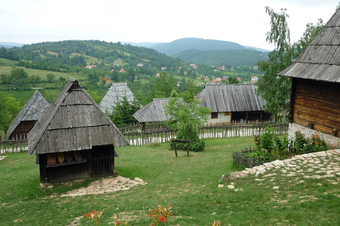 Cajetina — Bukephalos / Wikimedia Commons / Public domain