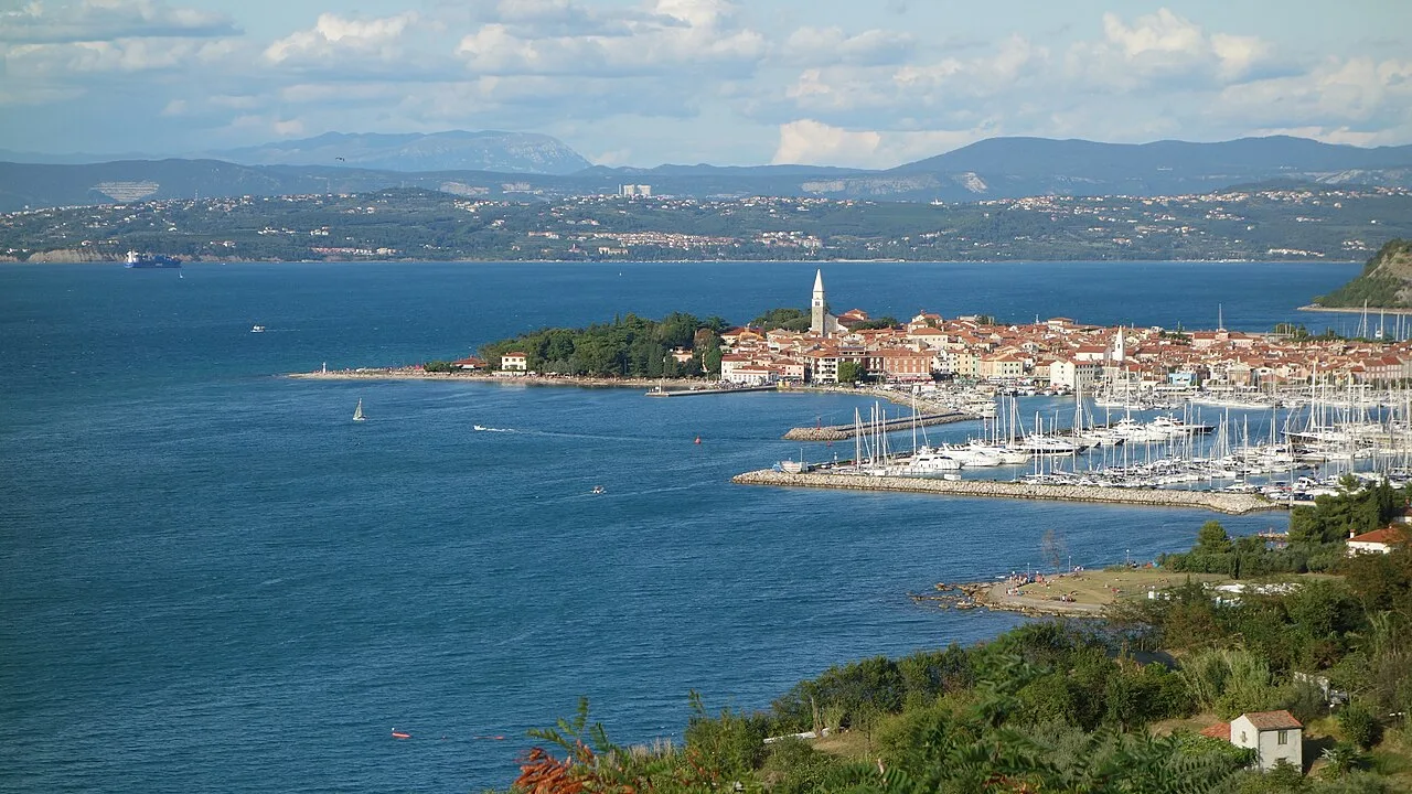 Izola / Isola — .snoopy. / Wikimedia Commons / CC BY-SA 4.0