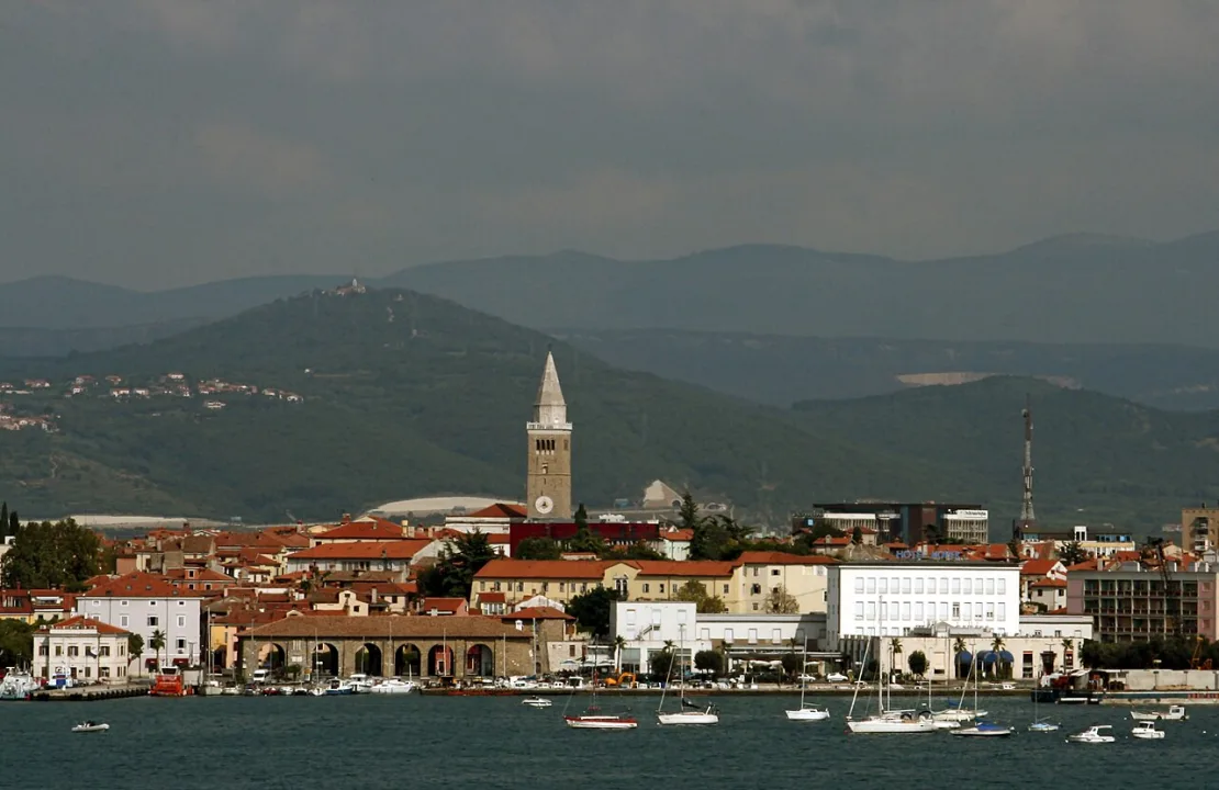 Koper / Capodistria — Szilas / Wikimedia Commons / Public domain