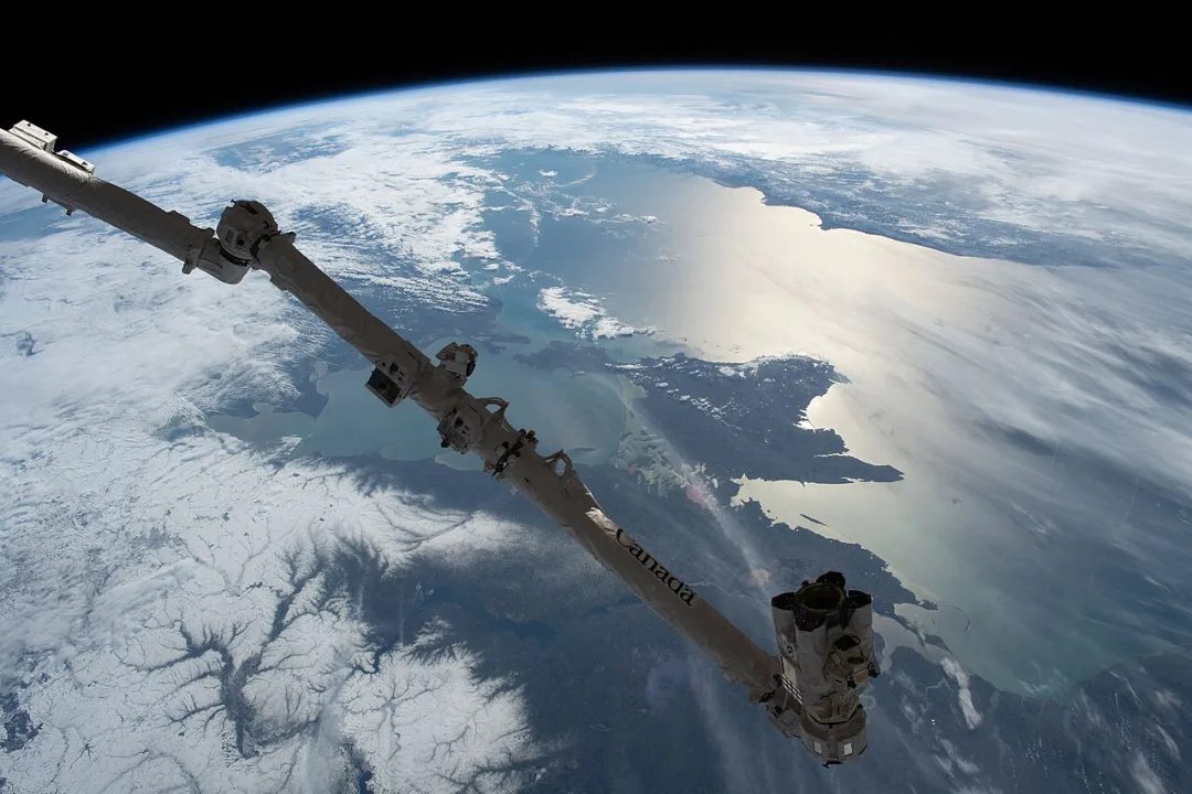 Bohdan — Earth Science and Remote Sensing Unit, NASA Johnson Space Center / Wikimedia Commons / Public domain