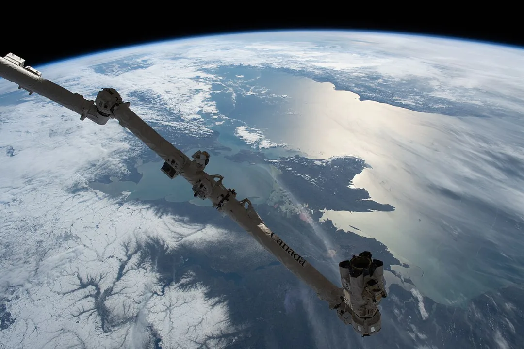 Bohdan — Earth Science and Remote Sensing Unit, NASA Johnson Space Center / Wikimedia Commons / Public domain
