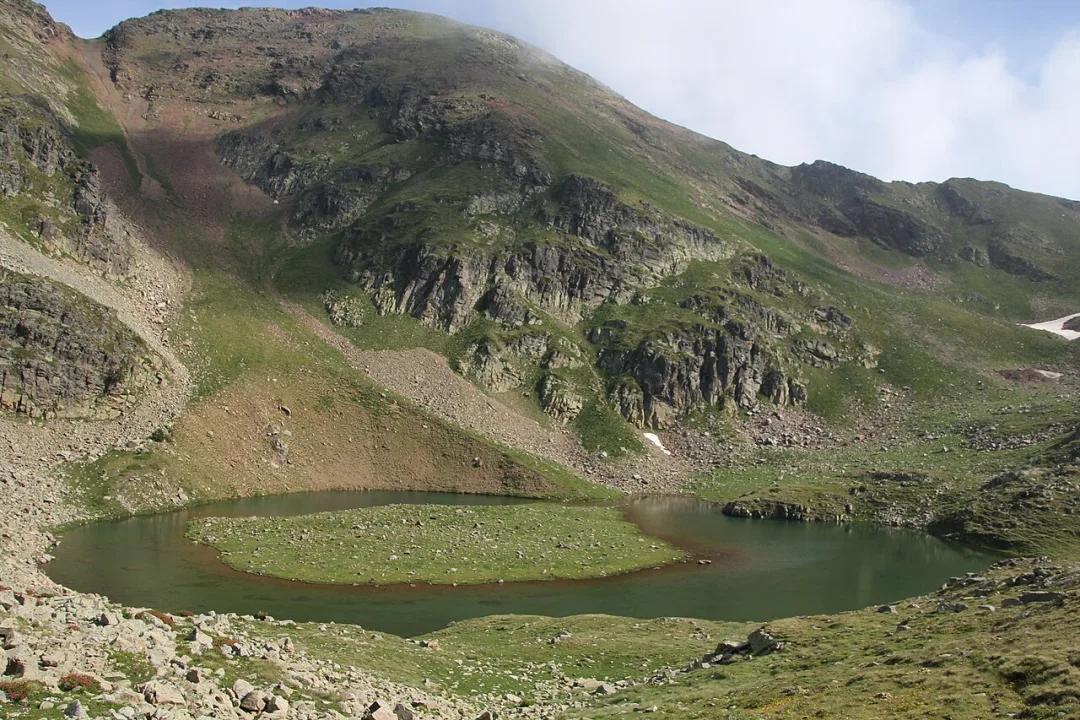 Estany de l'Isla — Ferran Llorens / Wikimedia Commons / CC BY-SA 2.0