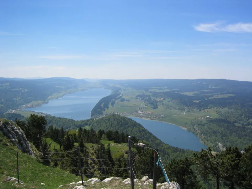Lac de Joux — No machine-readable author provided. Crox assumed (based on copyright claims). / Wikimedia Commons / CC BY 2.5