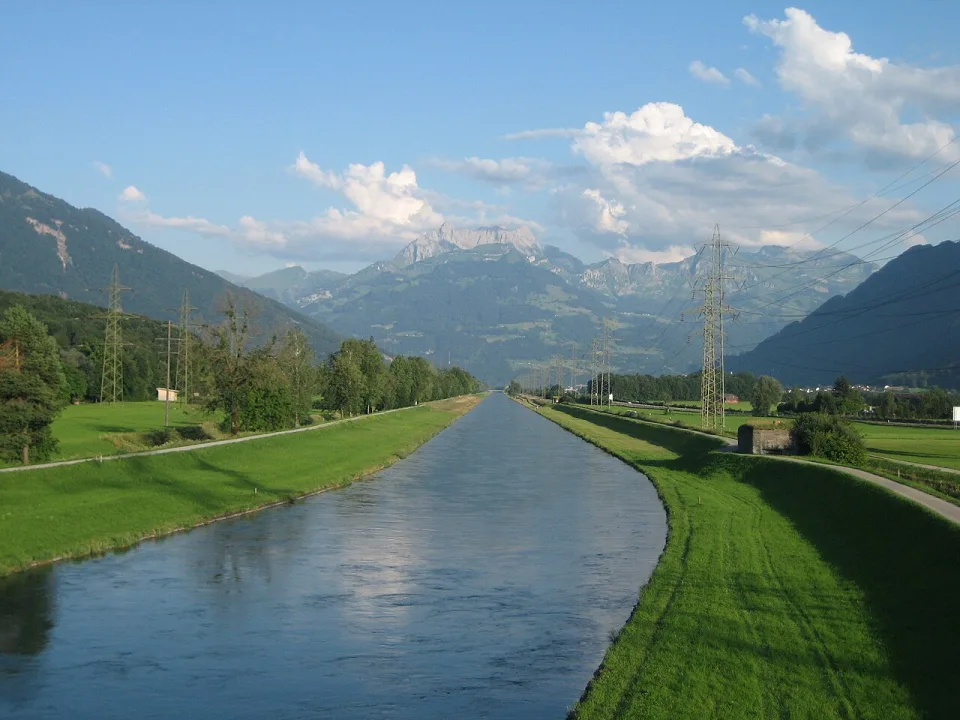Linth — Adrian Michael / Wikimedia Commons / CC BY-SA 3.0