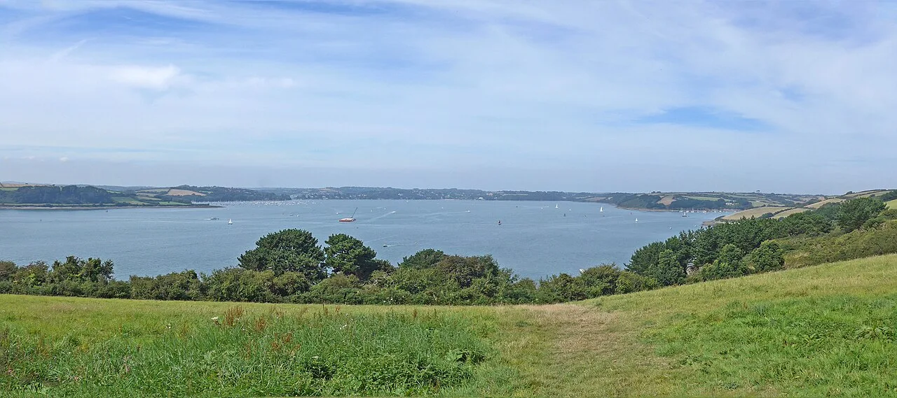 Carrick Roads — Tim Green from Bradford / Wikimedia Commons / CC BY 2.0