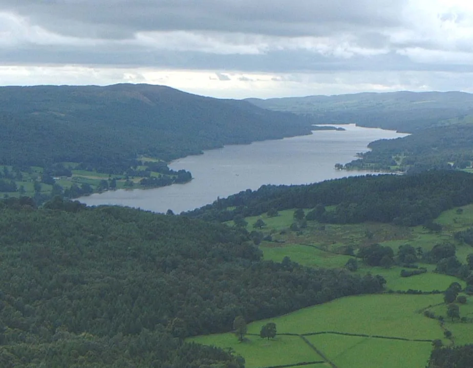 Coniston Water — Wikimedia Commons / CC BY-SA 3.0