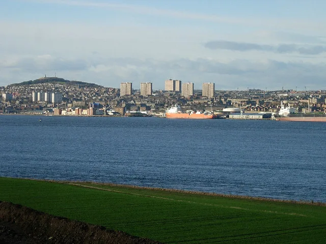 Firth of Tay — Val Vannet / Wikimedia Commons / CC BY-SA 2.0