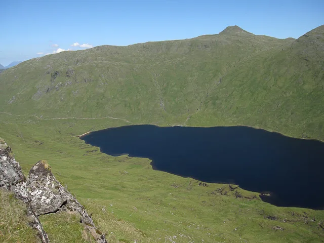 Loch Calavie — Hugh Venables / Wikimedia Commons / CC BY-SA 2.0
