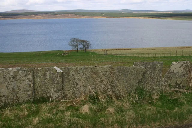 Loch Calder — Iain Macaulay / Wikimedia Commons / CC BY-SA 2.0