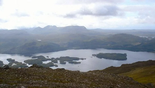 Loch Maree — Roger McLachlan / Wikimedia Commons / CC BY-SA 2.0