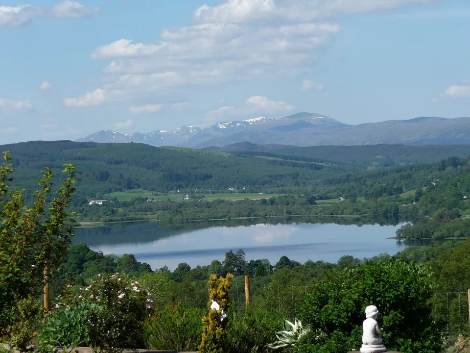 Loch Meiklie — Andre van Loon / Wikimedia Commons / CC BY-SA 2.0