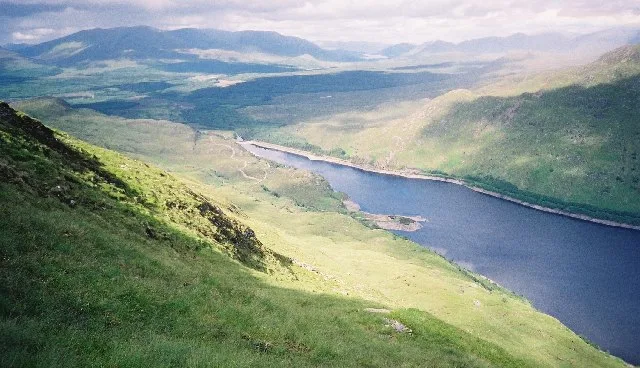 Loch Trèig — Pip Rolls / Wikimedia Commons / CC BY-SA 2.0
