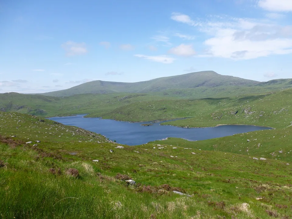 Loch Valley — Alan O'Dowd  / Wikimedia Commons / CC BY-SA 2.0