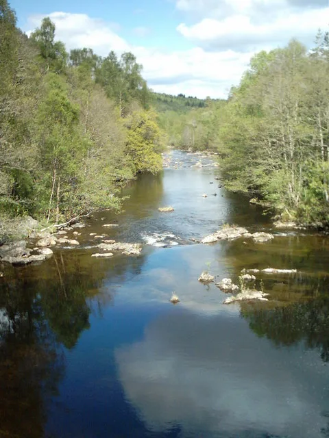 River Affric — David Maclennan / Wikimedia Commons / CC BY-SA 2.0