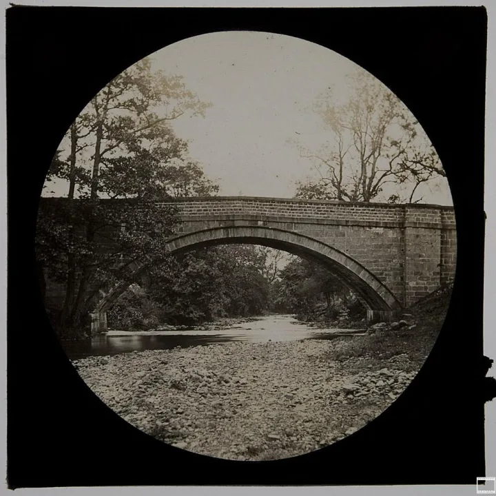 River Dearne — whatsthatpicture from Hanwell, London, UK / Wikimedia Commons / CC BY 2.0