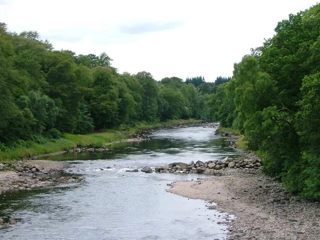 River Dee — Mick Garratt / Wikimedia Commons / CC BY-SA 2.0
