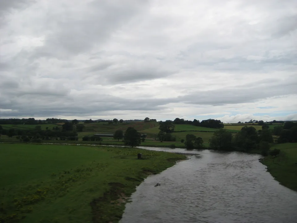 River Eden — John Fielding  / Wikimedia Commons / CC BY-SA 2.0