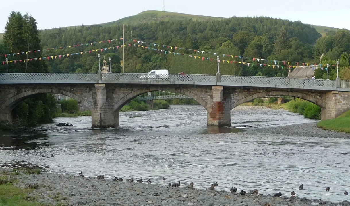 River Esk — Immanuel Giel / Wikimedia Commons / Public domain