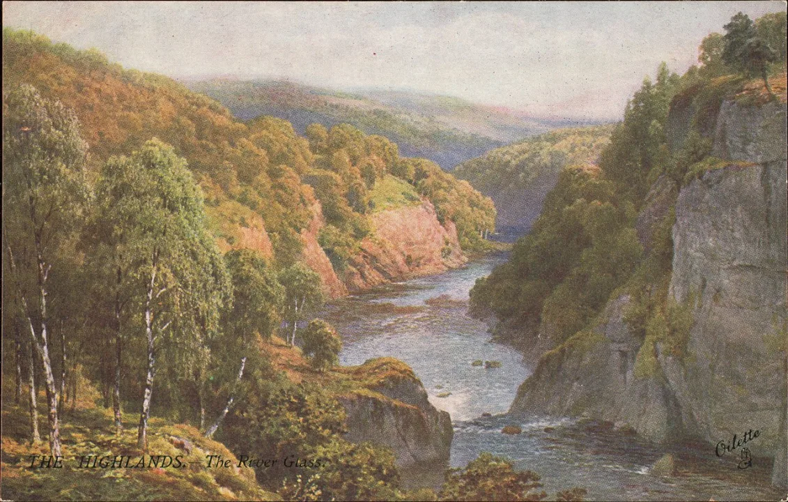 River Glass — Unknown authorUnknown author / Wikimedia Commons / Public domain