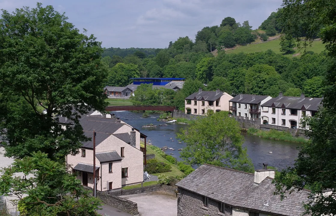 River Leven — mattbuck (category) / Wikimedia Commons / CC BY-SA 3.0