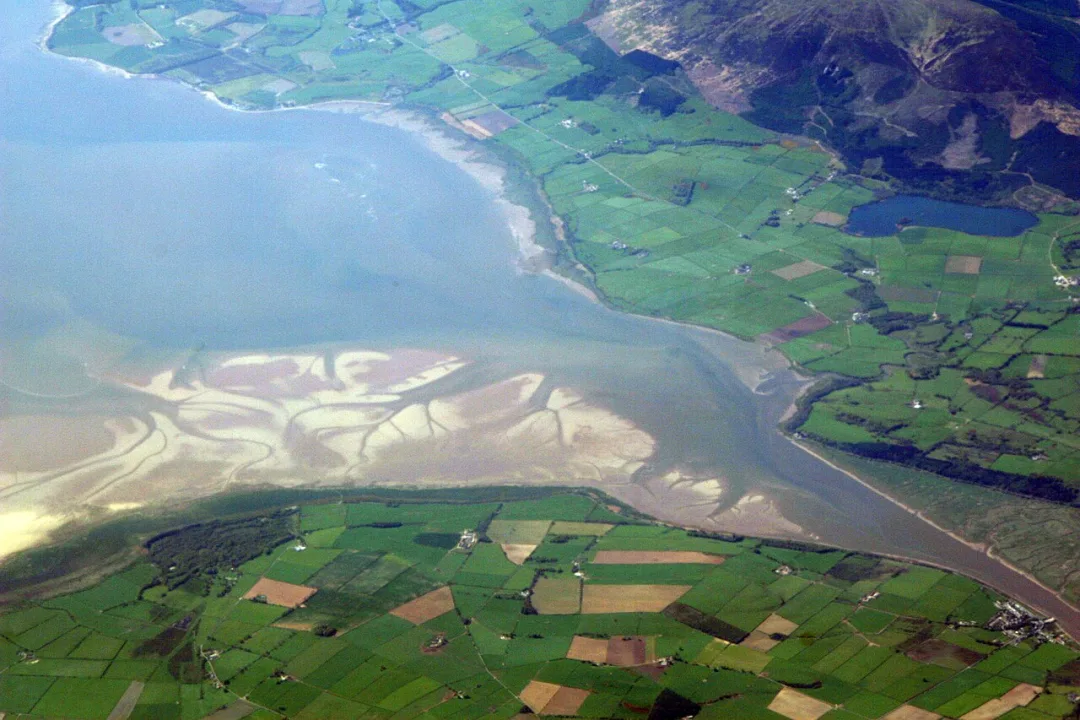 River Nith — Doc Searls from Santa Barbara, USA / Wikimedia Commons / CC BY-SA 2.0