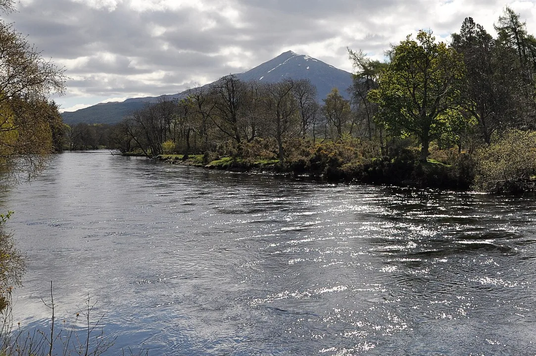 River Tummel — Paul Hermans / Wikimedia Commons / CC BY-SA 3.0