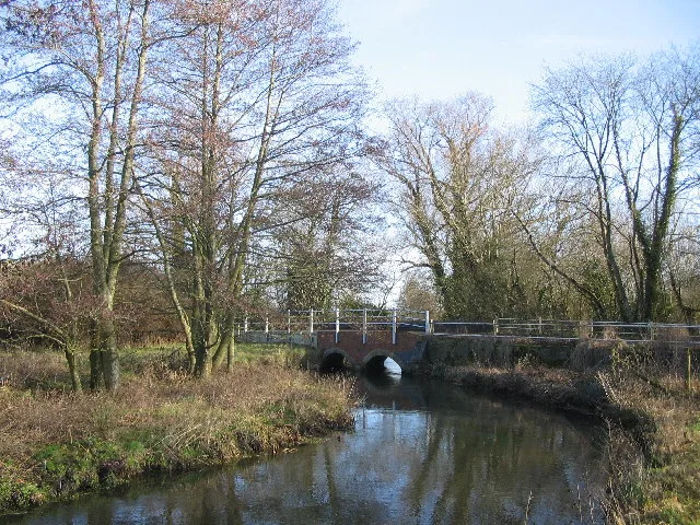 River Wylye — Phil Williams / Wikimedia Commons / CC BY-SA 2.0