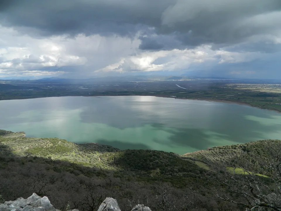 Lake Ozeros — Ankaraiskos / Wikimedia Commons / CC BY-SA 4.0