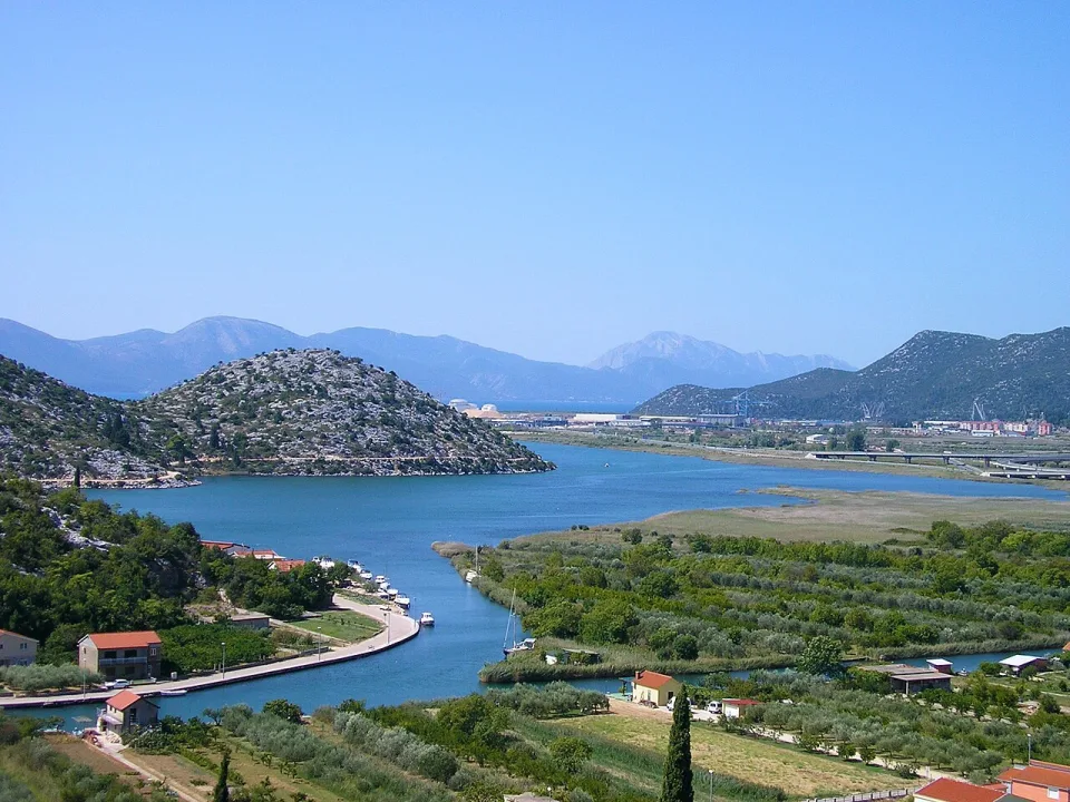Jezero Vlaška — Ma▀▄Ga / Wikimedia Commons / CC BY 3.0