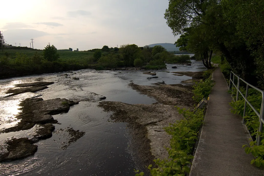Ballysadare — Zxcode / Wikimedia Commons / CC BY-SA 3.0