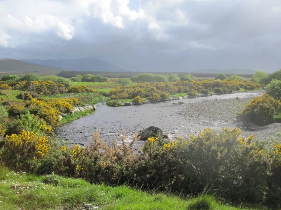 Bunowen River — Keith Salvesen  / Wikimedia Commons / CC BY-SA 2.0
