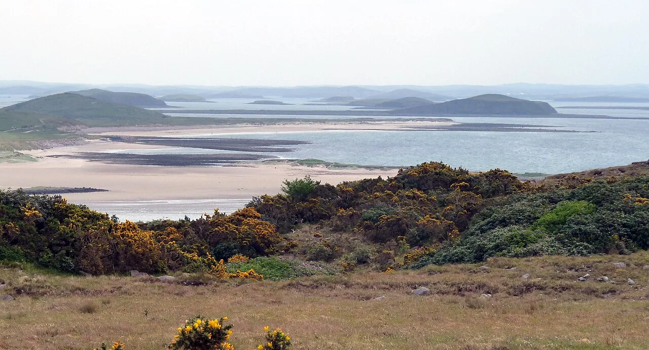 Clew Bay — michael clarke stuff / Wikimedia Commons / CC BY-SA 2.0
