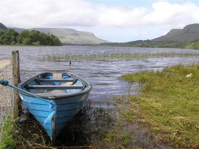 Glenade Lough — Kenneth Allen / Wikimedia Commons / CC BY-SA 2.0