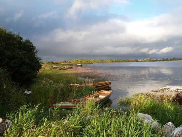 Lough Atedaun — Adrian King / Wikimedia Commons / CC BY-SA 2.0