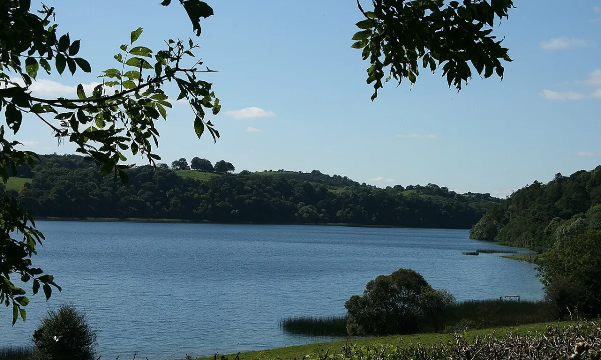 Lough Bane — Sarah777 at English Wikipedia / Wikimedia Commons / Public domain